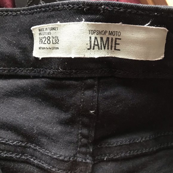 Top Shop Jamie Ripped Black Jeans - Picture 3 of 3